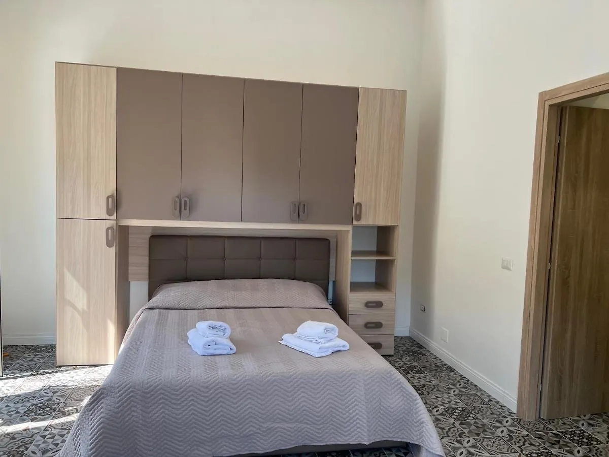 I Borboni Apartment Naples